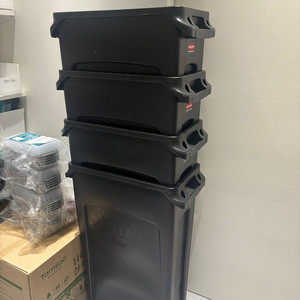 러버메이트 슬림짐 쓰레기통 60L 뚜껑없음