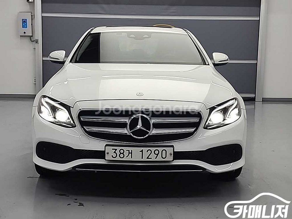 [벤츠]E-클래스 W213 E220d 4MATIC 아방--1
