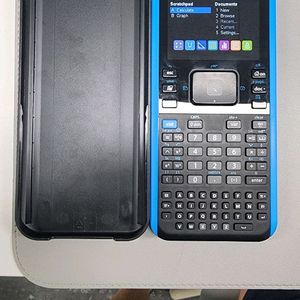 ti nspire2 공학용계산기 판매합니다.