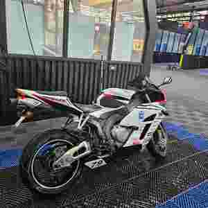 혼다 CBR1000RR