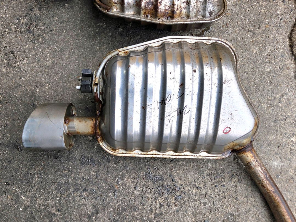 제네시스BH 3번소음기 엔드 머플러 팝니다 이미지