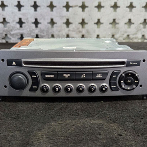 푸조 308 오디오 데크 96750284XH00 팝니다