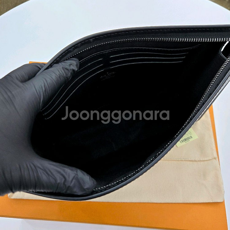 루이비통 이클립스 모노그램 포쉐트 보야주 클러치--5