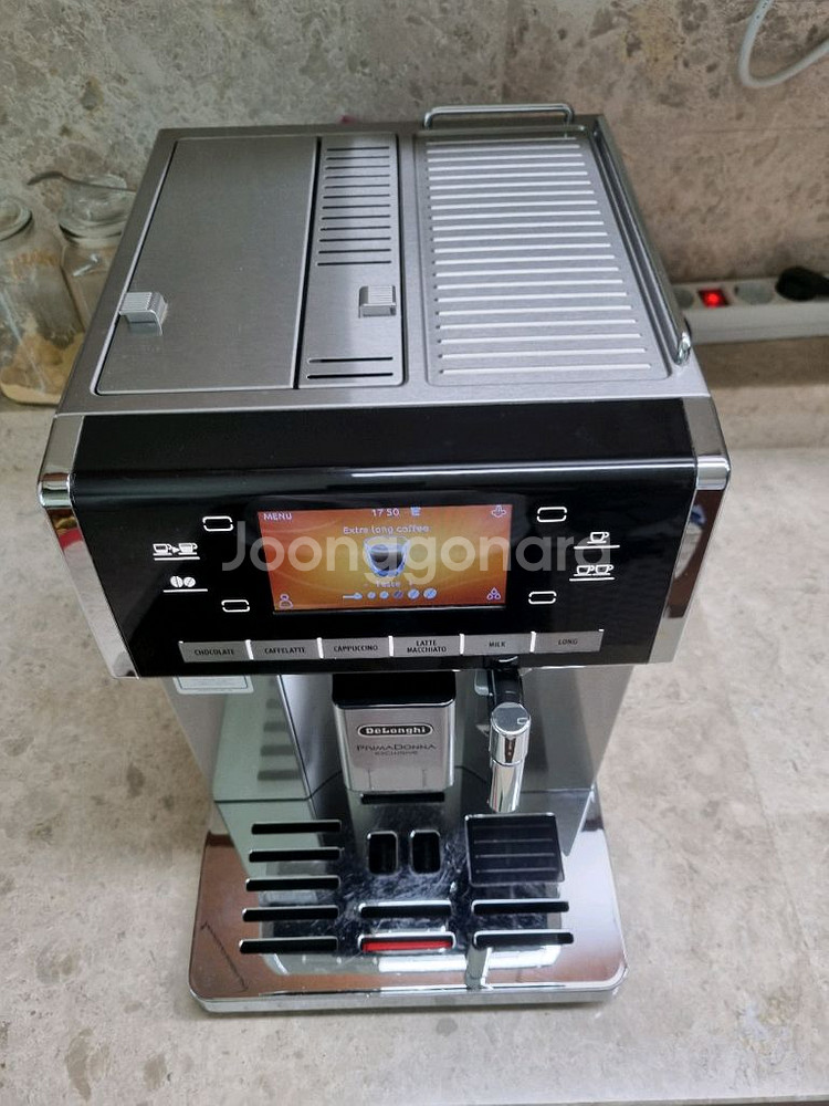 드롱기 프리마돈나 커피머신(ESAM 6900.M--2