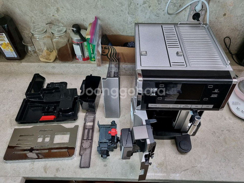 드롱기 프리마돈나 커피머신(ESAM 6900.M--7