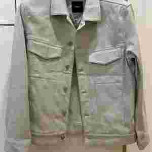 24fw 띠어리 아이보리트러커 (새상품급