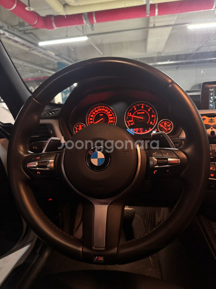 BMW F30 320D M팩 핸들 팔아요~~--0