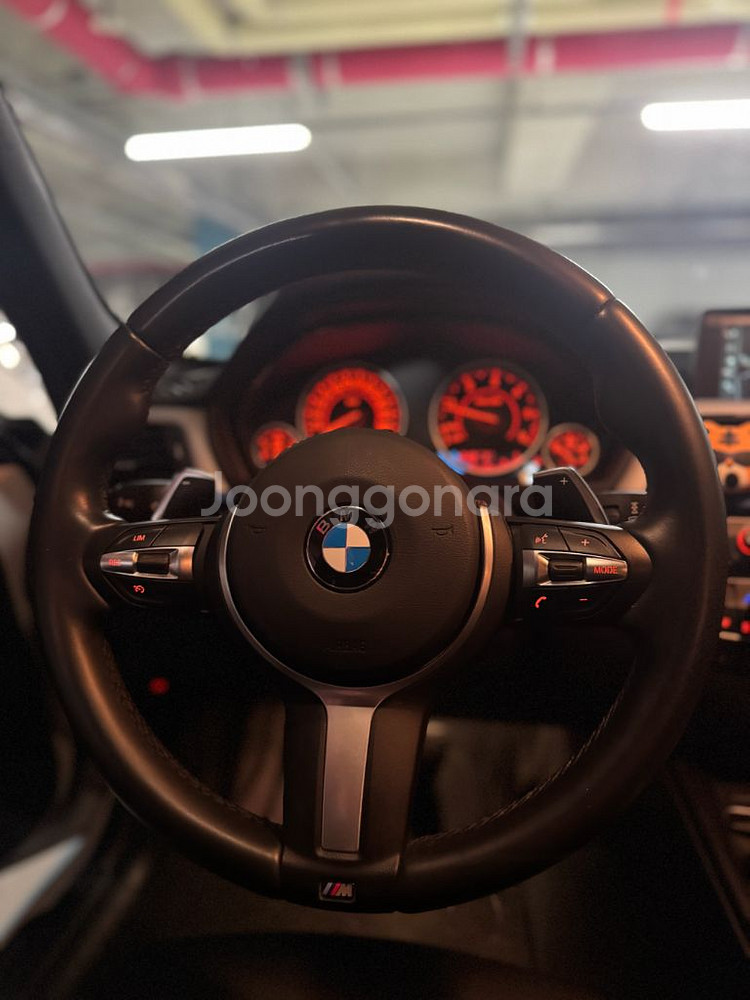 BMW F30 320D M팩 핸들 팔아요~~--1