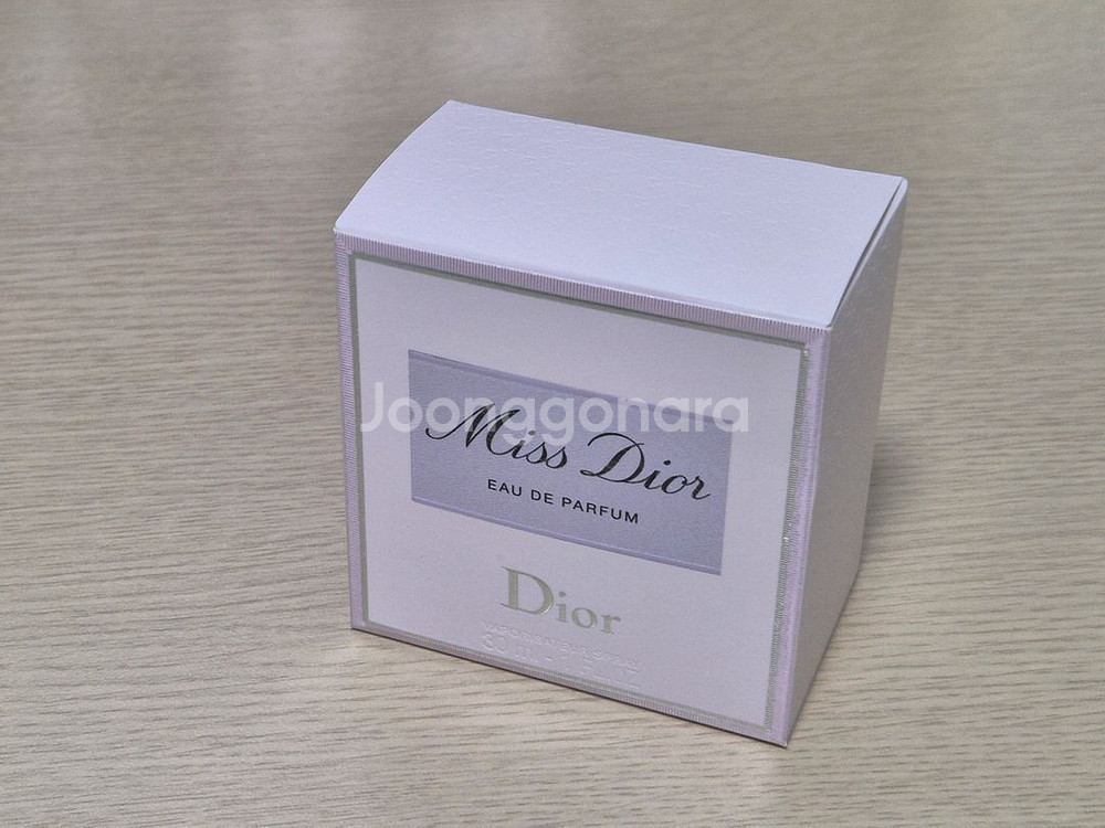 미스 디올 오 드 퍼퓸 30ml 새상품--1