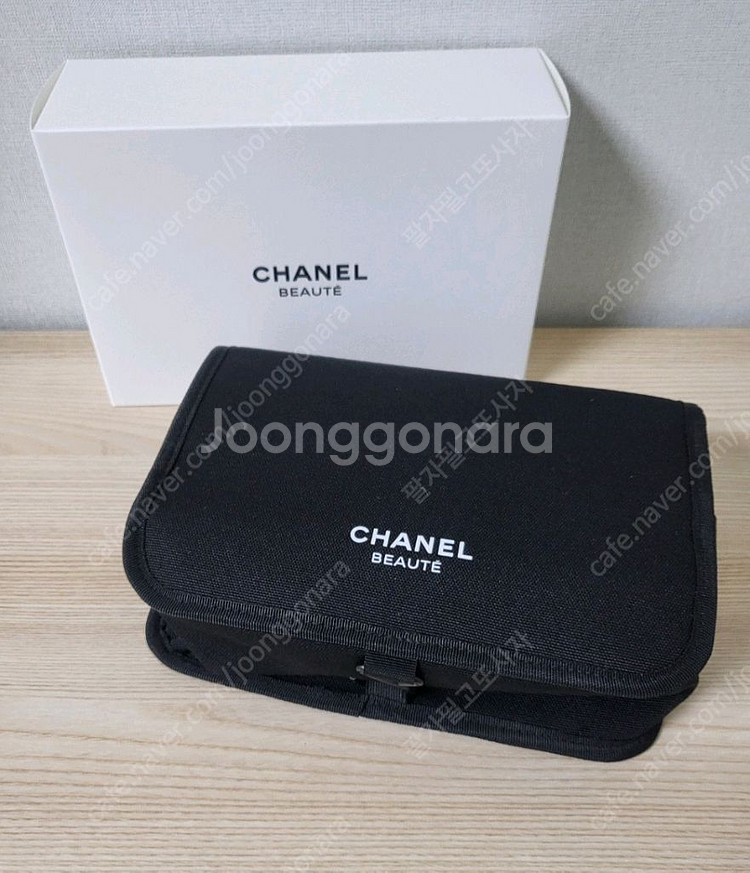 정품) 샤넬 블랙 파우치 (코스메틱)--0