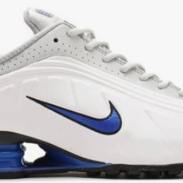 나이키 샥스 블루 화이트 색상합니다 260