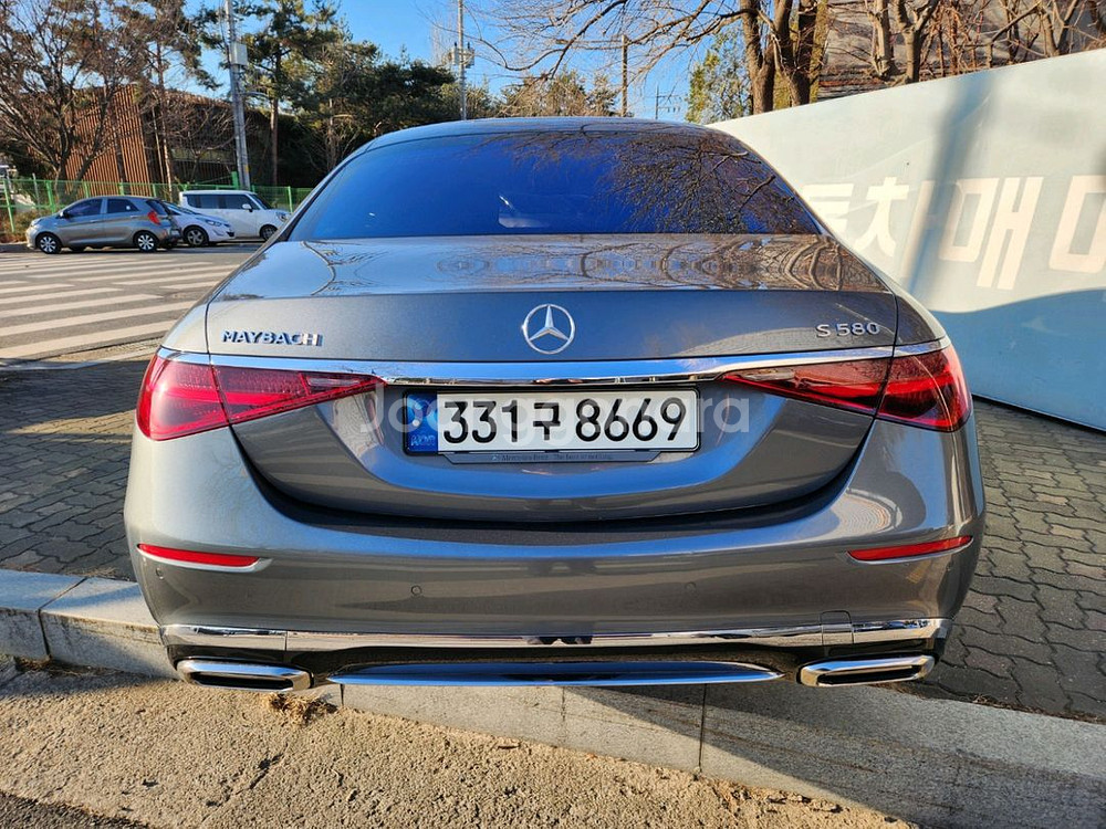 메르데스벤츠마이바흐S580--4