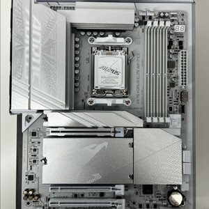 기가바이트 X870 AORUS ELITE 메인보드