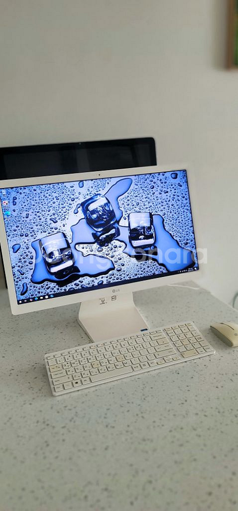 A급) 책상정리 끝 LG일체형PC 22V280--0