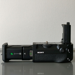 소니 VG-C4EM + NP-FZ100(2)