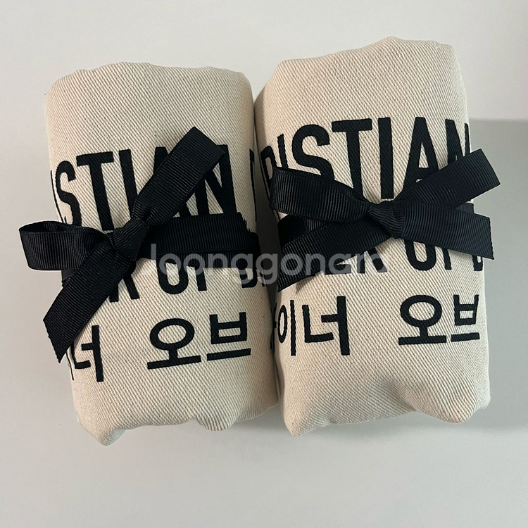 디올 전시회 에코백--0