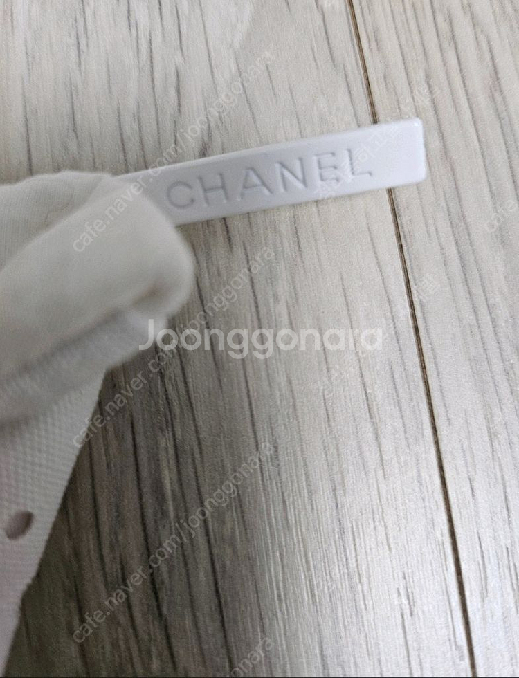 정품) 샤넬 빅 사각 화이트 면 파우치 (코스메틱)--2