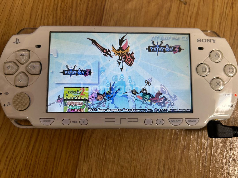 psp2000--2