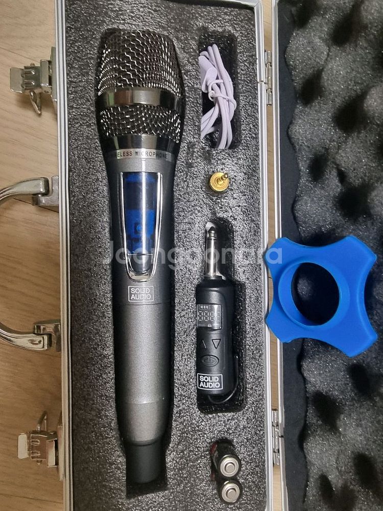 지능형 휴대용 무선마이크(에코기능)--0