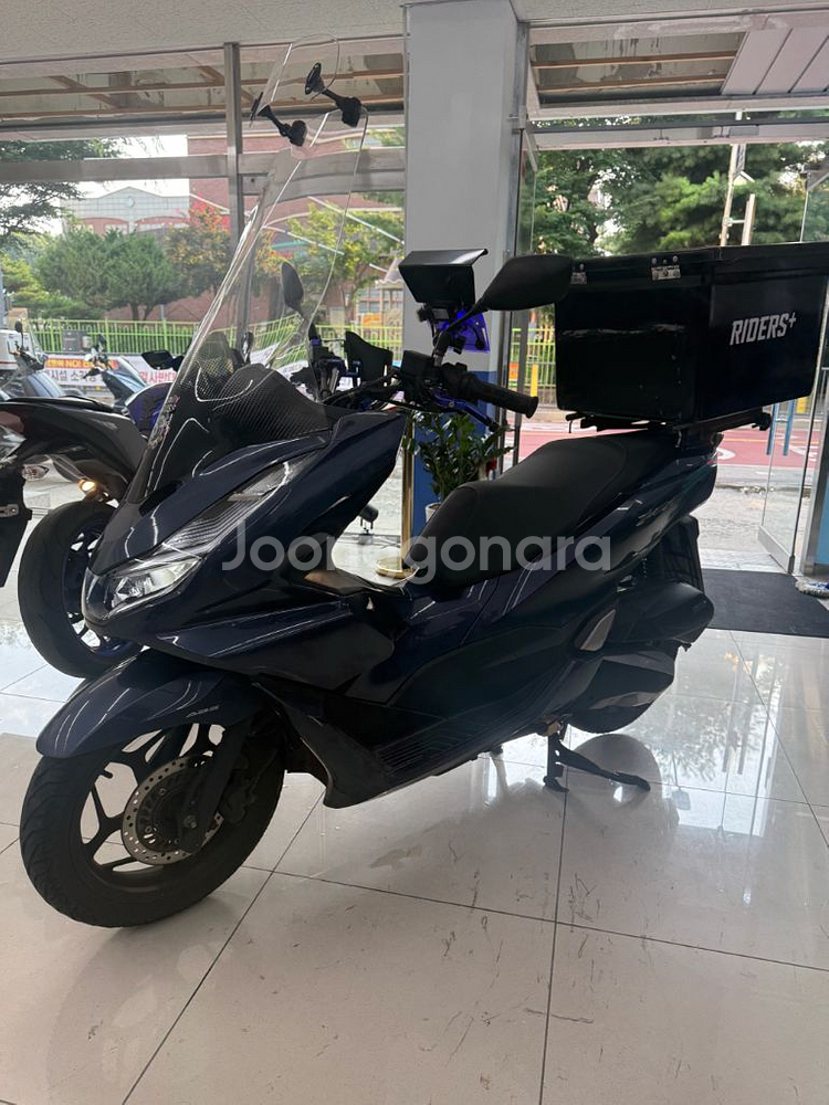 22년식 pcx125 abs모델앞쪽 올카 배달세팅 급매--2