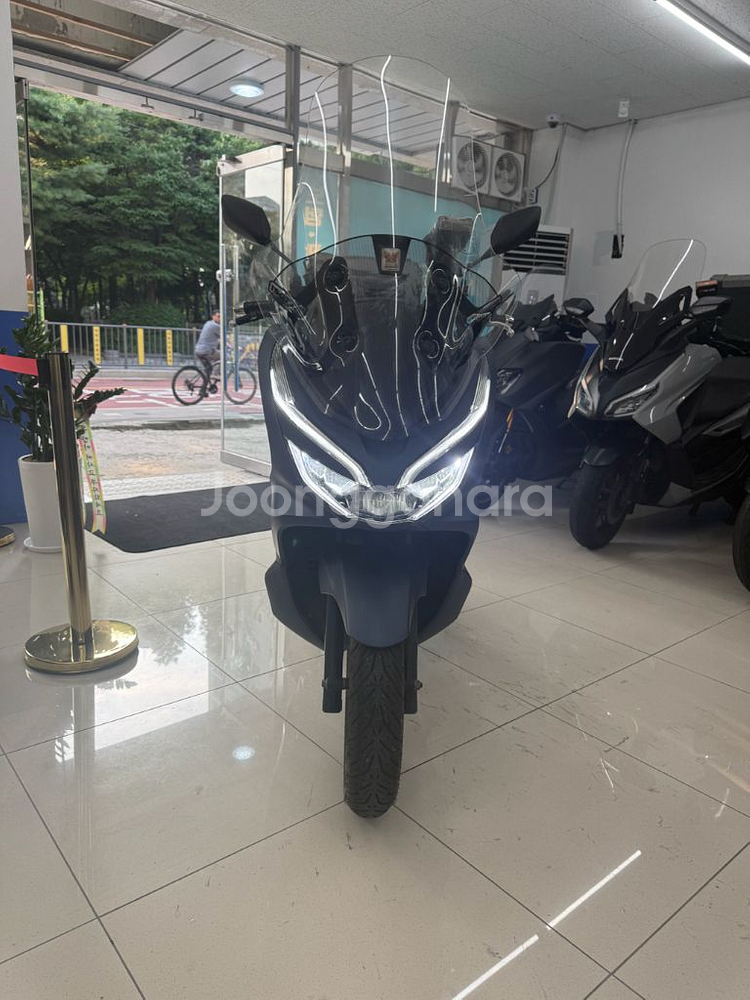 20년식 Pcx125 배달세팅 저키로수 급매--0