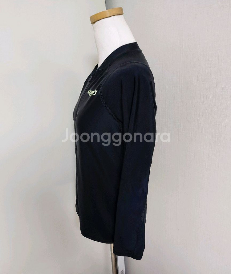 디스커버리 키즈 래쉬가드 집업 블랙(150)--1