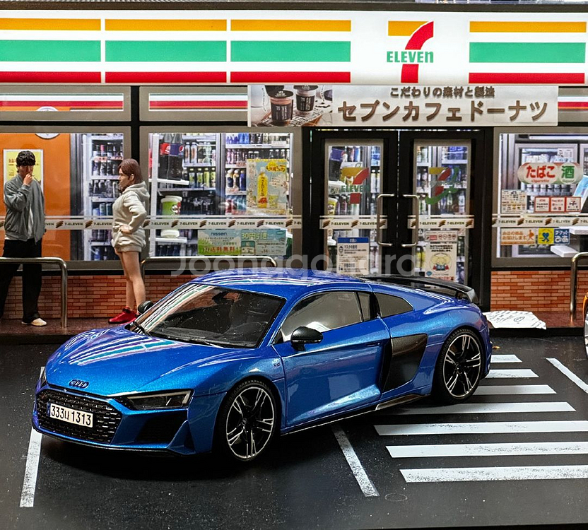 1:18 켕파이 R8 쿠페--0