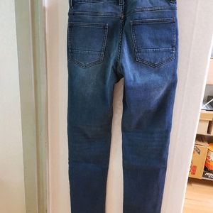 남성용 청바지 샤이즈28 팝니다.