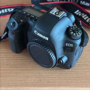 캐논 6dmark2 + f1.8 50mm렌즈 민트급