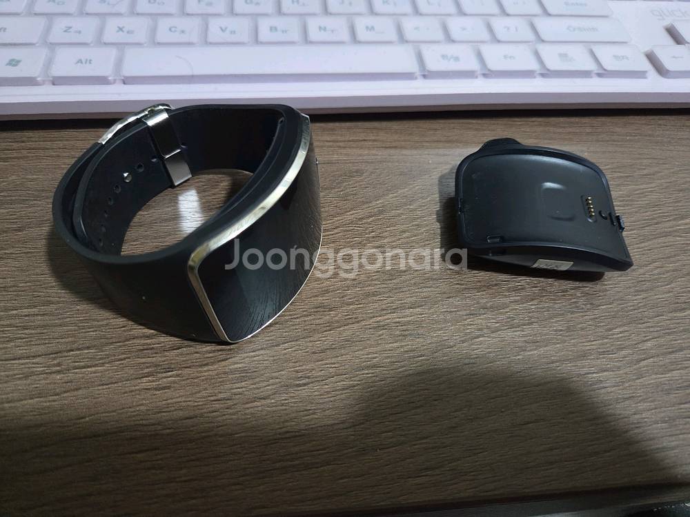 갤럭시 기어S SM-R750S 팝니다--0