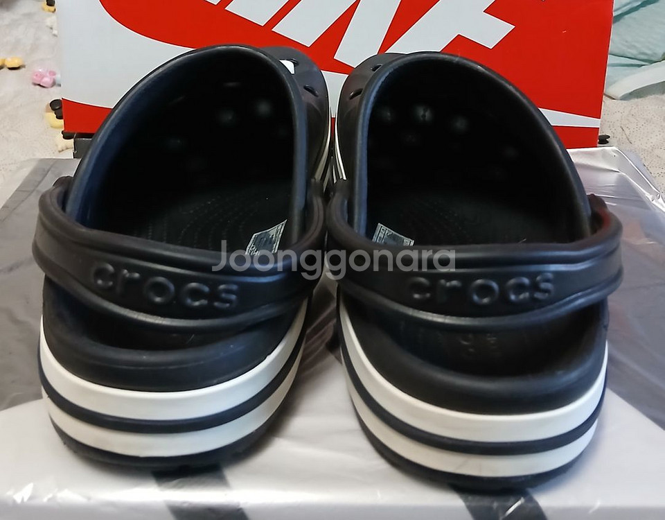 크록스 정품250 바야밴드 블랙.지비츠 포함m6w8--3