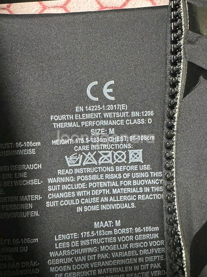 포스엘리먼트 프로테우스2 3mm M사이즈 팝니다.--5