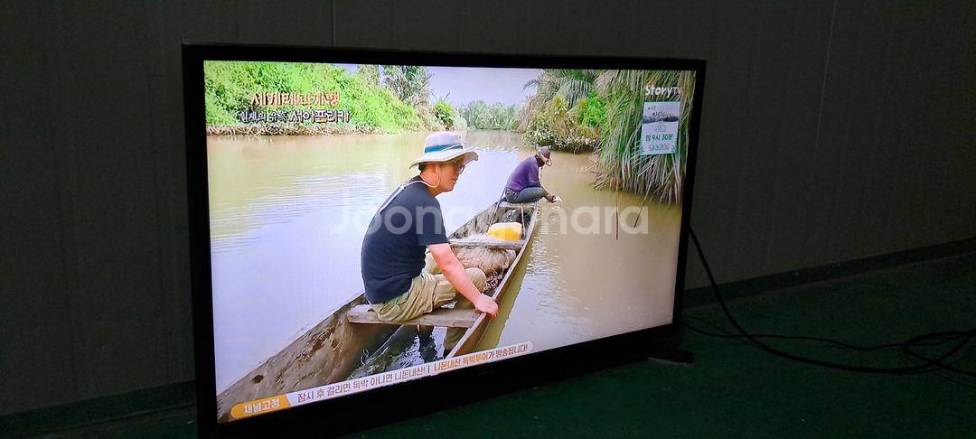 4163 삼성 32인치 스탠드 LED TV(블랙)--3