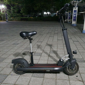 전동킥보드 10인치 입니다