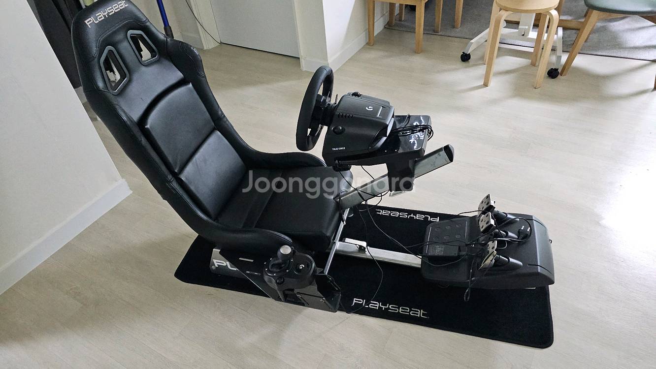 로지텍 G923 레이싱휠+쉬프트+페달+플레이시--2