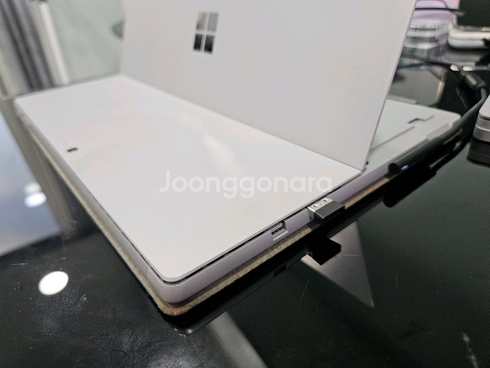 서피스프로5 i5 256gb 8gb 팝니다--0