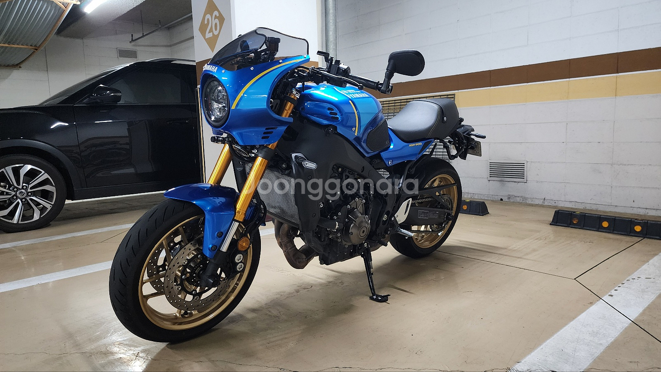 24년출고 4000km XSR900 판매합니다.--6