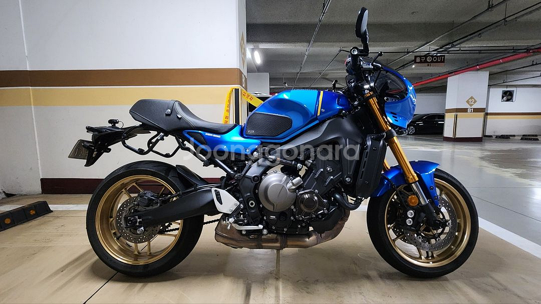 24년출고 4000km XSR900 판매합니다.--1