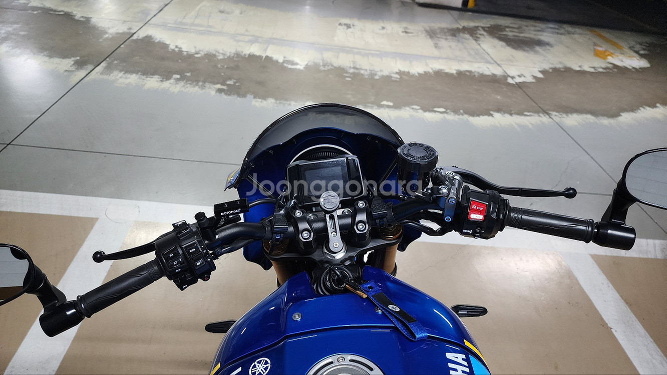24년출고 4000km XSR900 판매합니다.--0