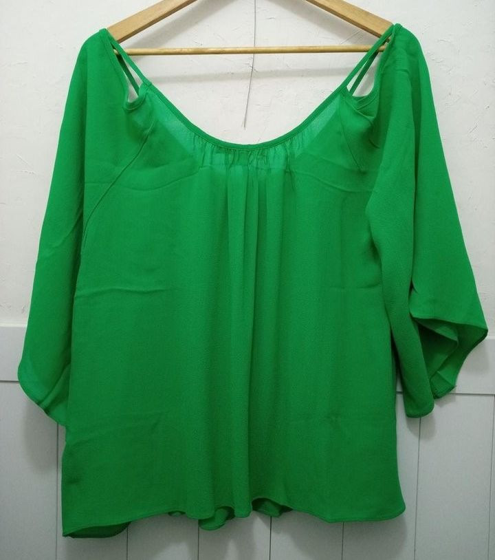 포에버21 오프 숄더 블라우스 L 이미지