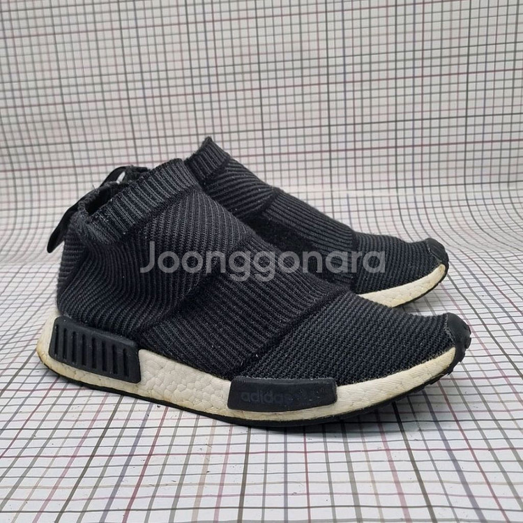 아디다스 nmd cs1 남성니트운동화255.--0
