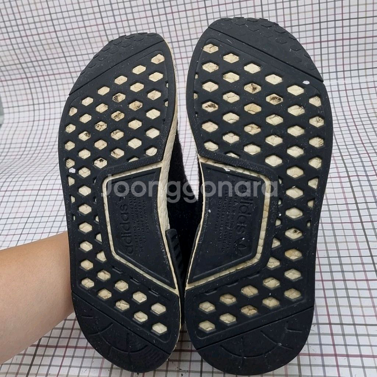 아디다스 nmd cs1 남성니트운동화255.--2