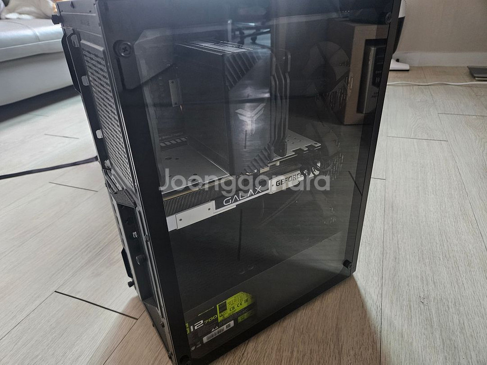 게이밍 PC 10600KF/2070 슈퍼 본체판매합니다--3