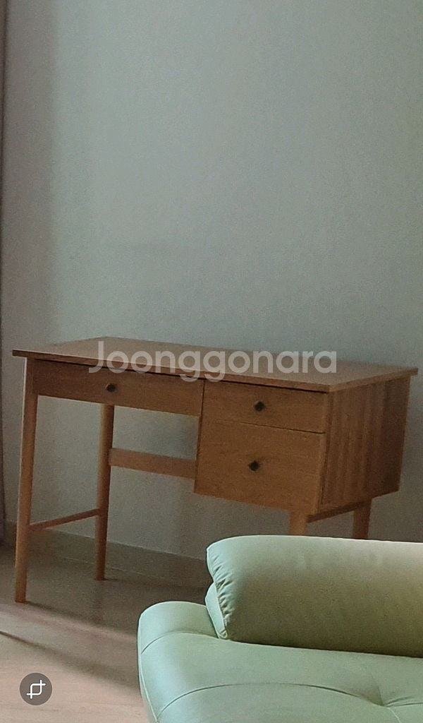 (이사정리중, 상태좋음) 마켓비 원목 화장대--2