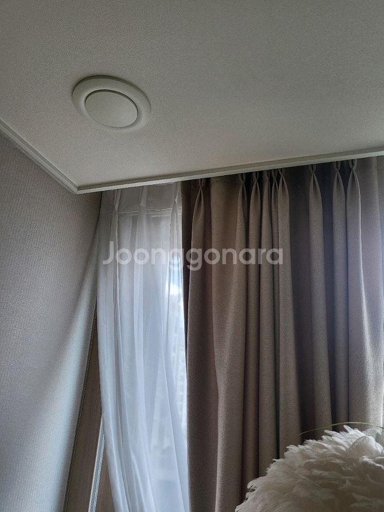 (이사정리) 베이지 암막 커튼 + 차르르 쉬폰 속지 세--1