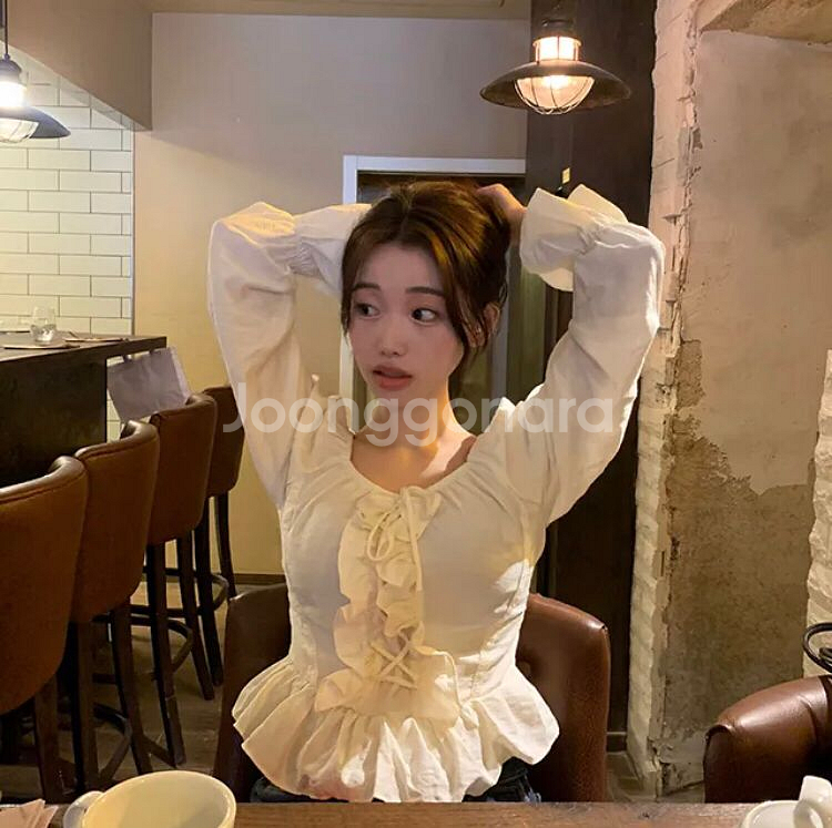 (새상품)레이온 혼방 블라우스 화이트--1