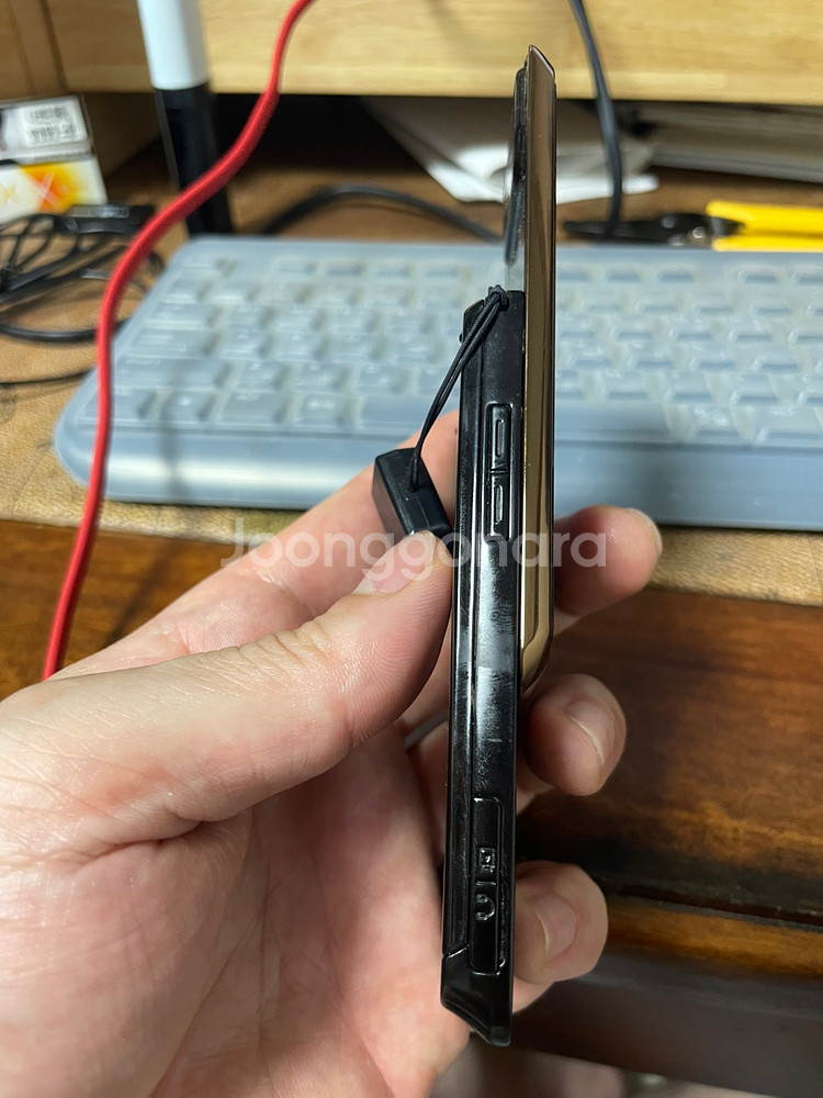 삼성 허니버블폰 SPH-W8700 KT 피처폰 3g--3
