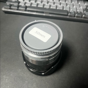 Sony SEL50F18 판매