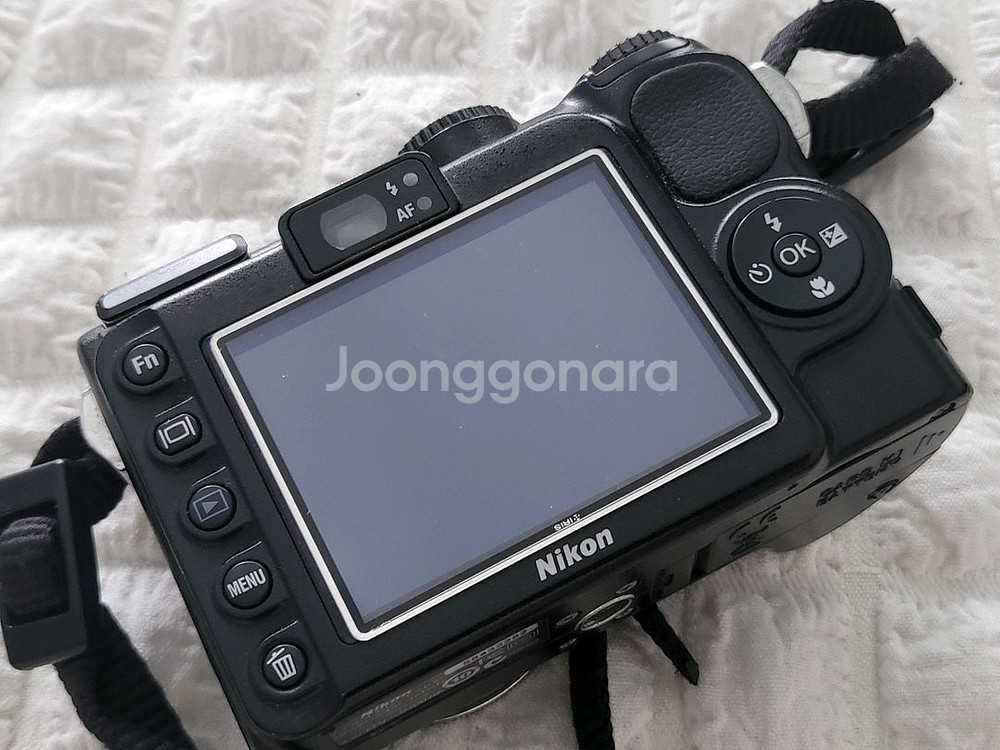 니콘 쿨픽스 P5100--2