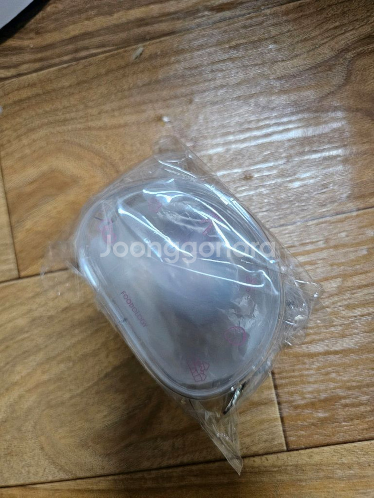 올리브영 태닝 산리오 헬로키티 파우치 미개봉새것 1개--2